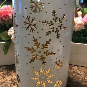 Snowflakes candle holder